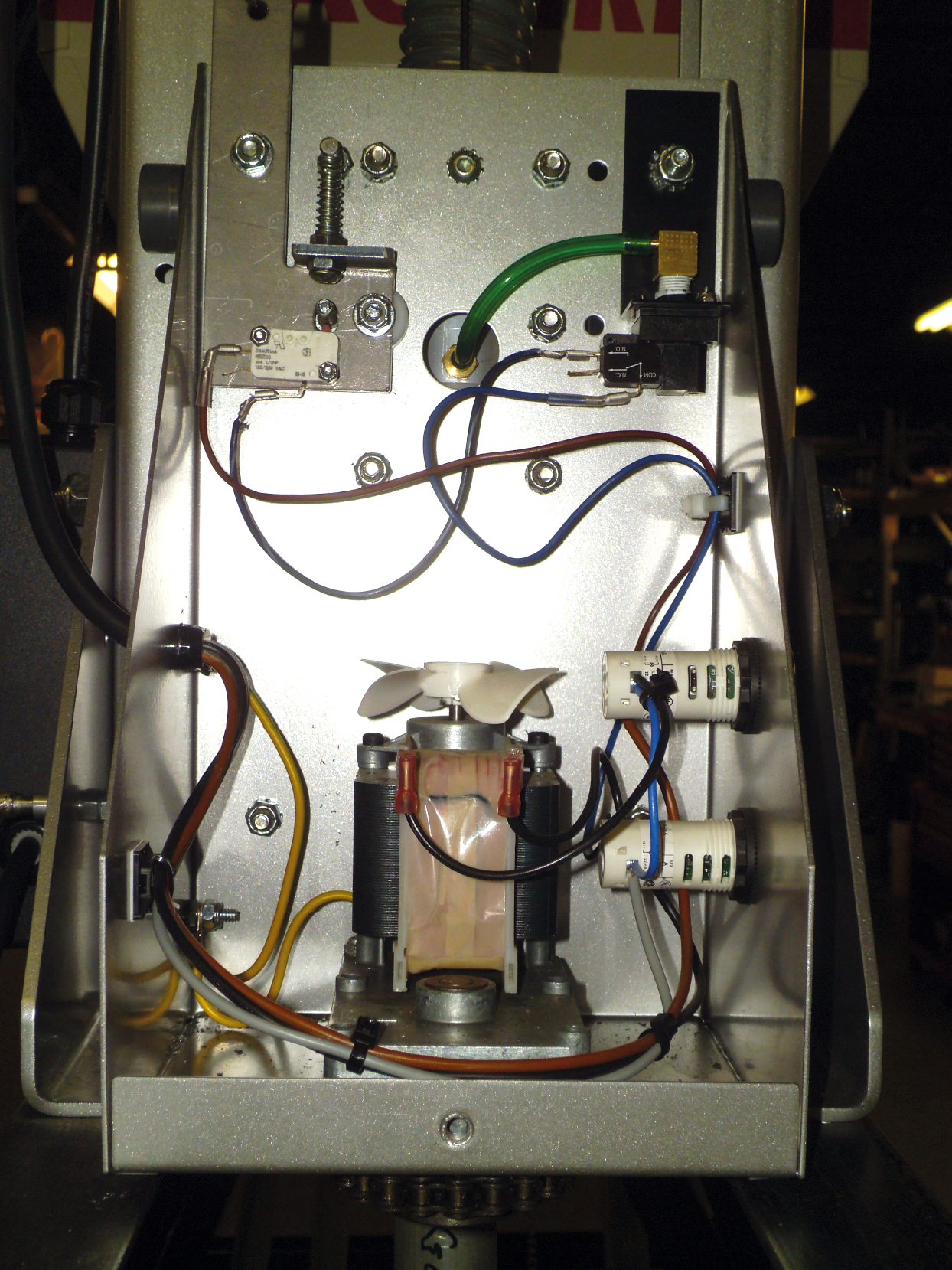 Sweeper Unloading Station Maguire Products